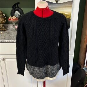 GAP Black and Gray Crewneck Sweater